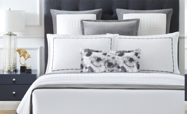 Berkshire Hospitality Full/Queen Fleece Blanket Microloft White 